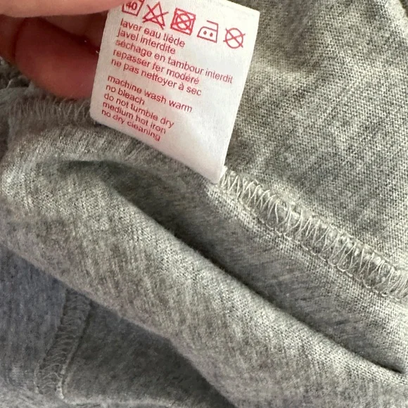 Lacoste short sleeve gray T-shirt ‘live live live’ red, white, & blue medium - Picture 11 of 13